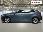 Volvo V40 - 1.6 T3 Momentum Leder, Navi+Camera, Bluetooth..