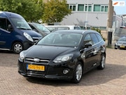 Ford Focus - 1.0 EcoBoost Trend Cruise|Stoelverwarming|Camera