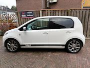 Volkswagen Up! - 1.0 move up BlueMotion R-Line