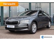 Skoda Octavia - Combi Business Edition | Achteruitrijcamera | Chromen grille