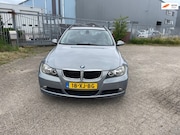 BMW 3-serie - 318d Panorama Dak