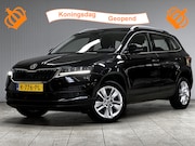 Skoda Karoq - 1.5 TSI ACT Business Edition Plus /150PK /Trekhaak /Camera /
