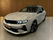 Opel Astra - 1.2 Turbo GS - navigatie / camera / carplay / verwarming / H