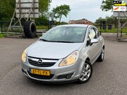 Opel Corsa - 1.2-16V Enjoy | Inruiler vd week