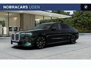 BMW i7 - xDrive50 M Sport / Panoramadak Sky Lounge / Trekha