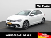 Volkswagen Polo - 1.0 TSI Life Edition 95 PK | EM | Navigatie | Camera | Parke