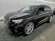 Audi Q4 e-tron - 35 SOH 93% S-Line Competition PANO CAMERA