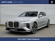 BMW i7 - 50 xDrive / Panoramadak Sky Lounge / Trekhaak / B