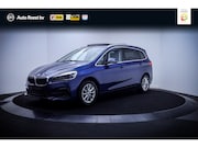 BMW 2-serie - 218iA 7p LUXURY Shadow Line PANO | HEAD UP | LEDER | CAMERA