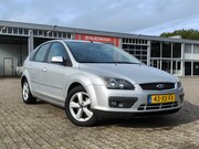 Ford Focus - 1.6-16V Futura