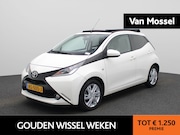 Toyota Aygo - 1.0 VVT-i x-wave | Cruise Control | Achteruitrijcamera | Blu
