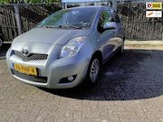 Toyota Yaris - 1.3 VVTi Aspiration | Climate control | Parkeersensoren acht