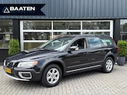 Volvo XC70 - 3.2 Kinetic|Dealer onderhouden|1e eig.|Leder|Trekhaak