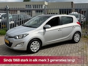 Hyundai i20 - 1.2i Go! 86PK 5 deurs! NL AUTO NAP! LED l Airco l MTF-stuur