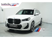 BMW X1 - sDrive20i M Sport Panodak Led koplampen Camera Shadowline St