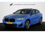 BMW X2 - xDrive25e M Sport Panoramadak Head-Up HiFi Keyless Memory