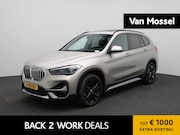 BMW X1 - sDrive20i Business Edition Plus | Automaat | Stoel verwarmin