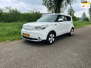 Kia e-Soul - EV ExecutiveLine 27 kWh Automaat Navi Airco Cruise Stoel/Stu