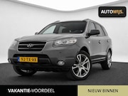 Hyundai Santa Fe - 2.7i V6 4WD Style|TREKHAAK|PANO|LEDER|STOELVERW|GOED ONDERHO