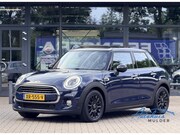 MINI Cooper - 5-Deurs 1.5 Chili Business | Automaat | Pano | Leer | Navi |