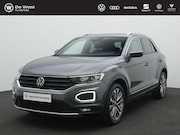 Volkswagen T-Roc - 1.5 TSI 150pk Sport | Trekhaak | Achteruitrijcamera | Adapti