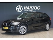 BMW X1 - sDrive18i + AUTOMAAT / PANORAMA / SPORT / STUUR/STOELVERWARM