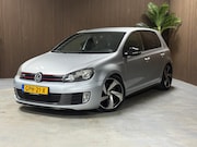 Volkswagen Golf - 2.0 GTI