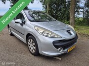 Peugeot 207 - SW 1.6 VTi XS