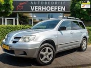 Mitsubishi Outlander - Sport 2.0 Invite+ - APPLE CARPLAY - AIRCO - XENON