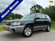 Subaru Forester - 2.0 AWD | Clima | Trekhaak | Stoelverwarming | Nieuwe Distri