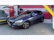 Volvo V40 - 1.5 T2 Edition+ AUTOMAAT / HARMAN-KARDON / KEYLESS / PANO /