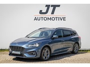 Ford Focus - 1.0 Ecob st-line Trekhaak | Stoelverwarming | Camera | Stuur