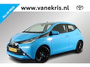 Toyota Aygo - 1.0 VVT-i X-Play, Zwarte hoogglans velgen LM velgen, Camera,