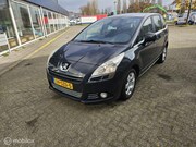 Peugeot 5008 - 1.6 VTi Acces 5p