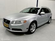 Volvo V70 - 2.5FT Summum AUTOMAAT / LEER