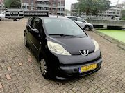 Peugeot 107 - 1.0-12V XR