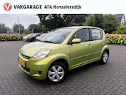 Daihatsu Sirion - 2 1.0-12V Premium | Airco |