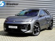 Volkswagen T-Roc - 1.5 eTsI 150Pk R-Line Trekhaak T-Roc