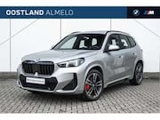 BMW X1 - sDrive18i M Sport Automaat / Panoramadak / Sportst