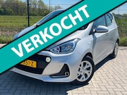 Hyundai i10 - 1.0i Comfort 5p. | PDC | Automaat | Stoelverwarming | 1ste e
