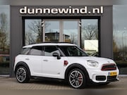 MINI Cooper - 2.0 JCW ALL4 *PANO*HenK*SFEER*LEDER*HUD*TREKHAAK*VOL
