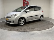Toyota Verso S - 1.3 VVT-i Dynamic, Camera, Cruise, Clima, Panodak, Trekhaak,