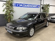 Volvo V70 - 2.4 Edition II // Apk tot 22-11-2026!! // goed rijdend en ne
