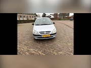 Hyundai Getz - 1.1i Active Young SPORT INTERIEUR, GOED ONDERHOUDEN