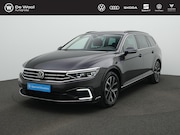 Volkswagen Passat - 1.4 TSI 218 pk PHEV GTE Business | Trekhaak | Discover Pro |