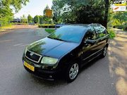 Skoda Fabia - Combi 1.4-16V Elegance|Airco|Centaal|Elektrische ramen|