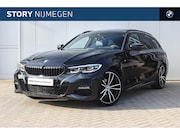 BMW 3-serie - 318i Executive M Sport Automaat / Panoramadak / Sportstoelen