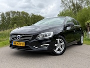 Volvo V60 - 2.0 D4 Nordic+ / Incl. BTW / 1 Eigenaar / Automaat / Distrib