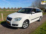 Skoda Fabia - 1.2-12V Tour NW Distributie