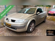 Renault Mégane - 1.6-16V Privilège Comfort